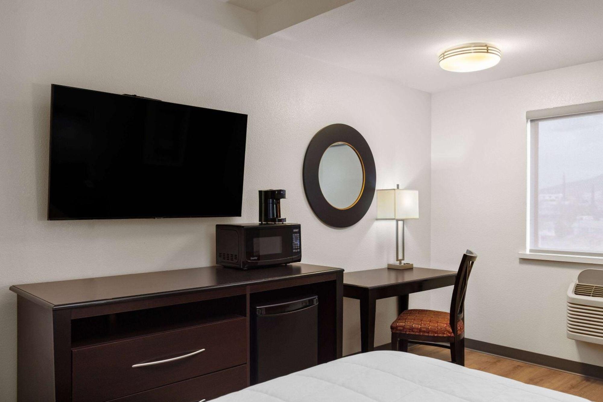 Travelodge By Wyndham Globe Az Exterior foto